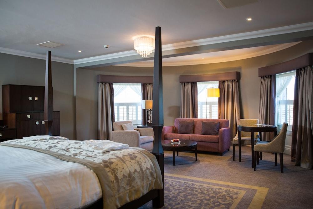 Oakley Hall Hotel Basingstoke Eksteriør bilde