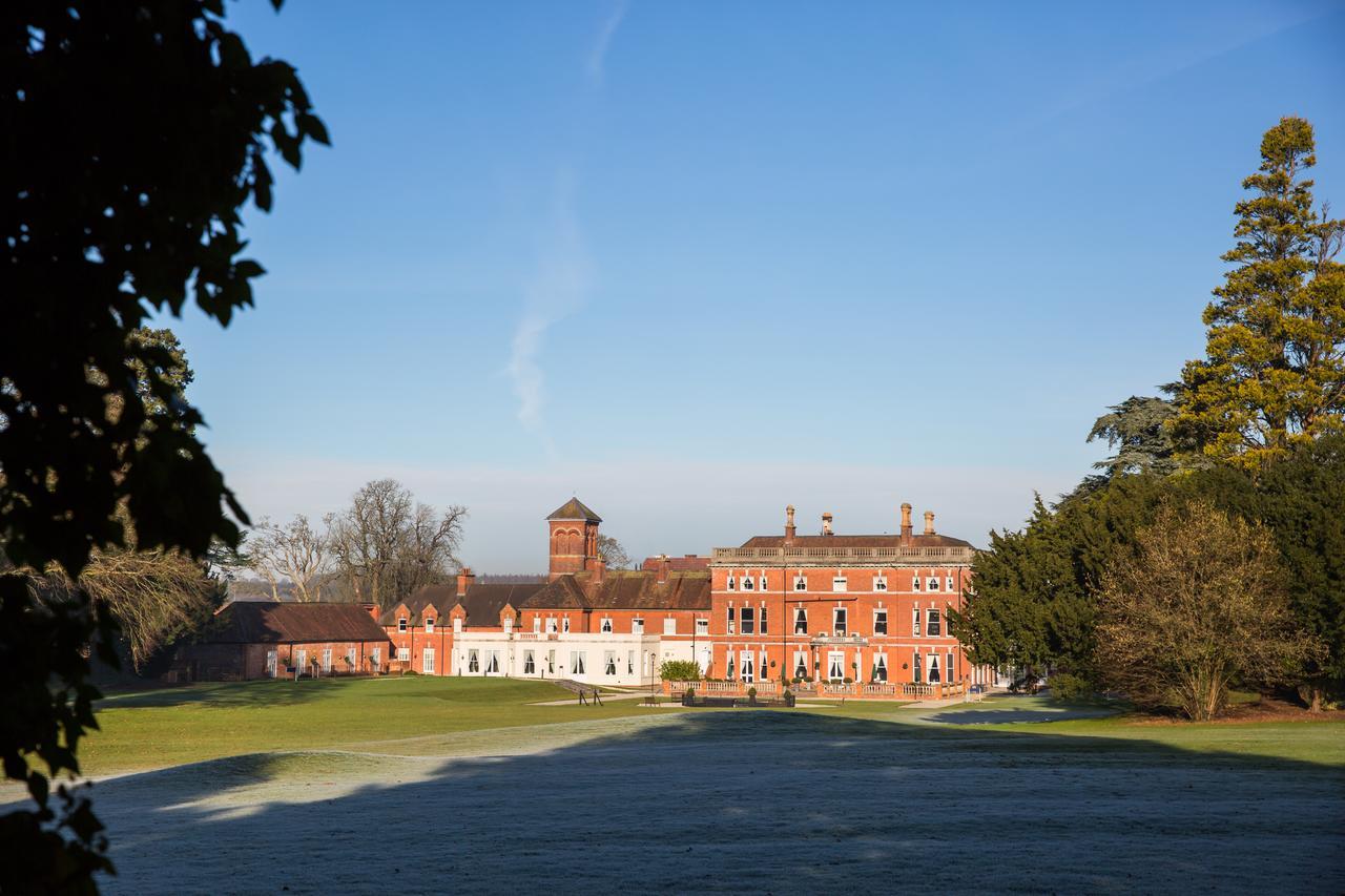 Oakley Hall Hotel Basingstoke Eksteriør bilde